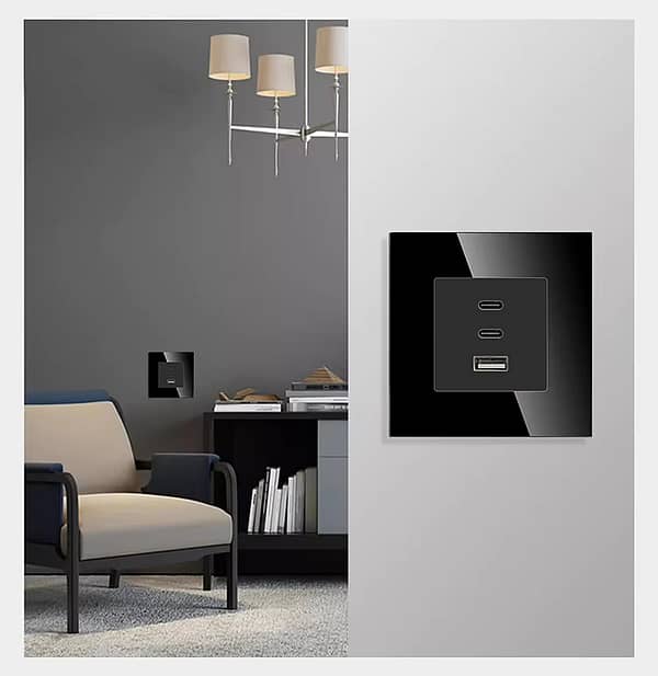 65W Triple USB Wall Socket With Super Fast Charging - Black - Image 2